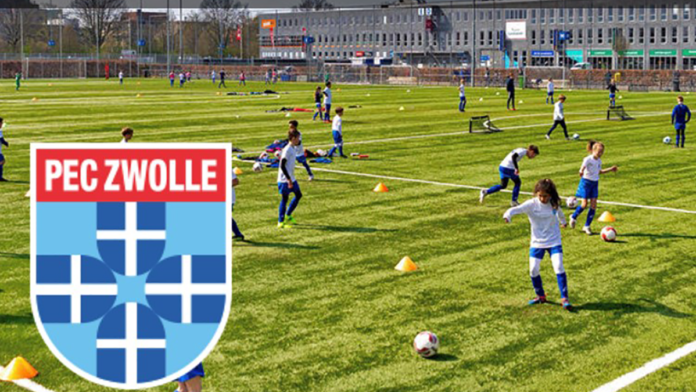 PEC Zwolle FIFA22 Games bij S.V. Nieuwleusen