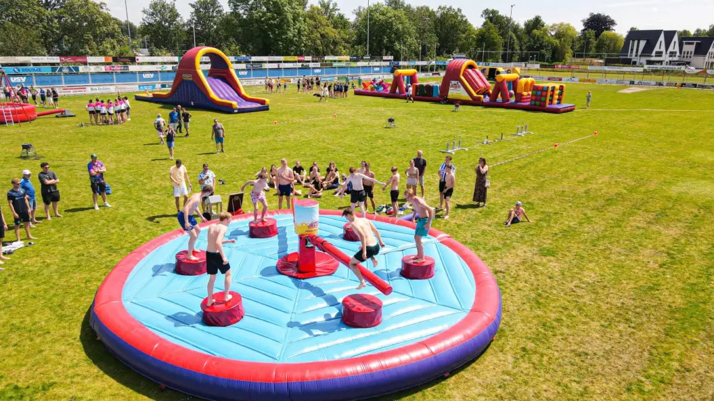 Supportersvereniging USV pakt uit met tropische verrassing