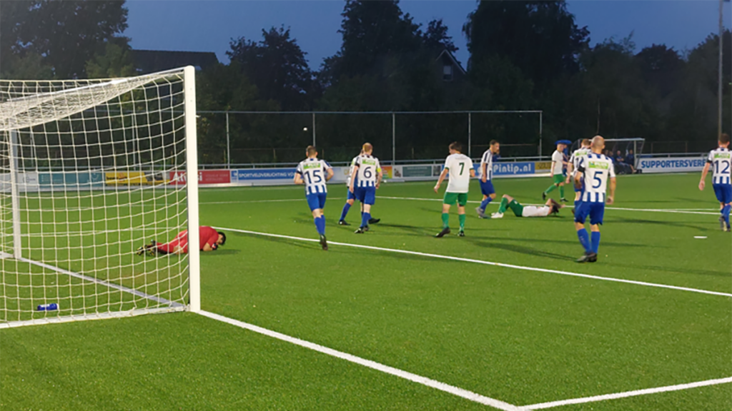 USV verliest eerste oefenduel