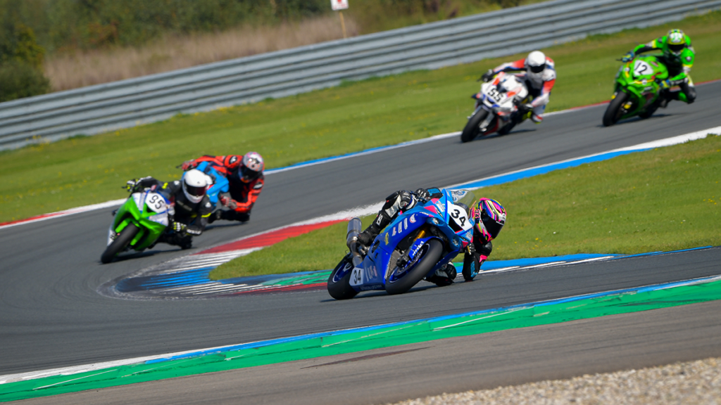 Solide race voor Julian van Kalkeren Solide race voor Julian van Kalkeren