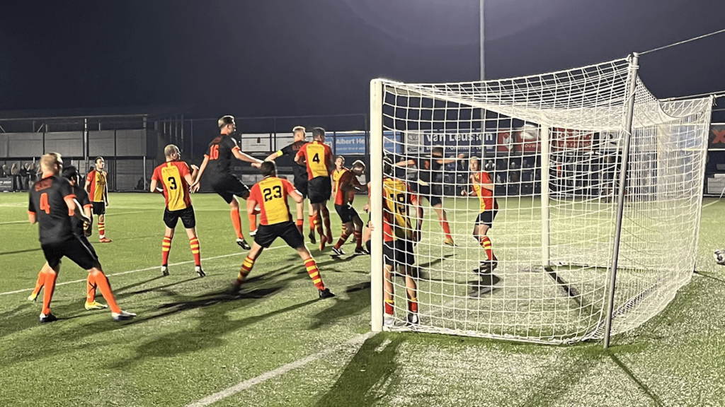 S.V. Nieuwleusen wint derby van SV Dalfsen