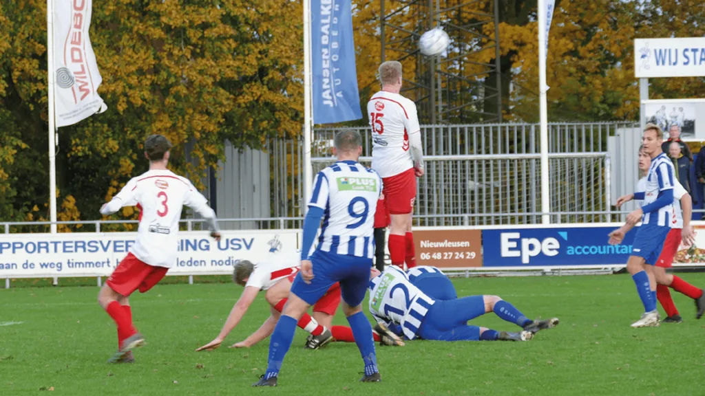 USV komt goed weg tegen stug verzet Kraggenburg USV komt goed weg tegen stug verzet Kraggenburg