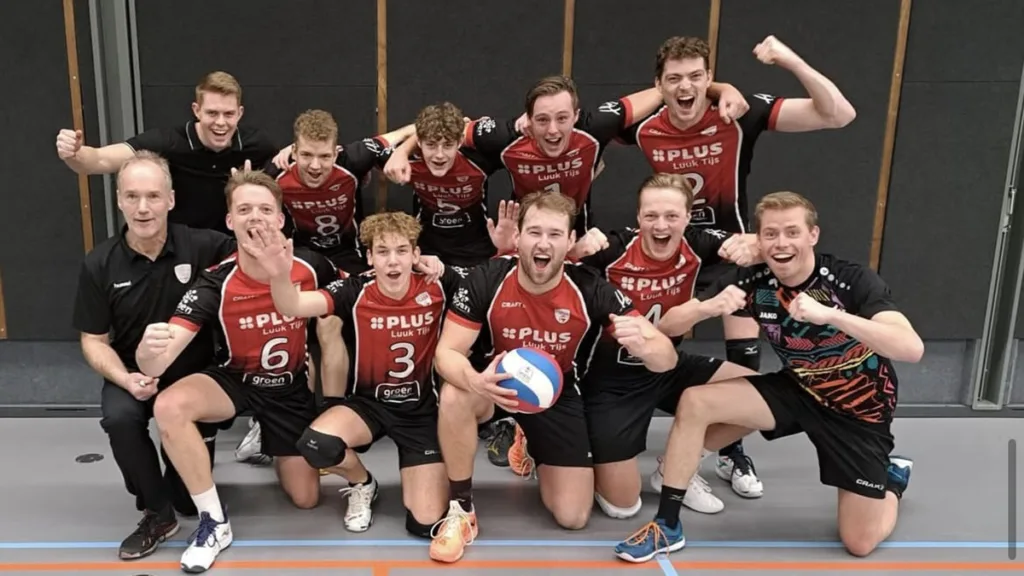 Flash heren 1 verplettert SSS met 3-1