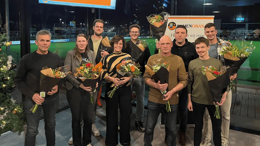 Jubilarissen S.V. Nieuwleusen gehuldigd tijdens Nieuwjaarsreceptie