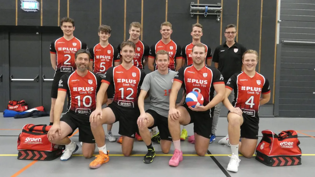 Duidelijke nederlaag Flash Nieuwleusen Heren 1 tegen Blauw-Wit Duidelijke nederlaag Flash Nieuwleusen Heren 1 tegen Blauw-Wit