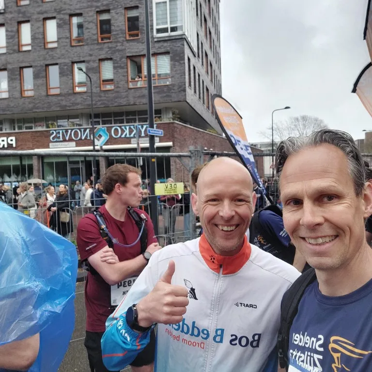 Loopgroep AG &#8217;85 in actie: van marathon tot lokale halve marathon