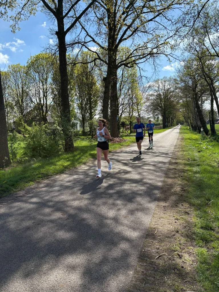Loopgroep AG &#8217;85 in actie: van marathon tot lokale halve marathon