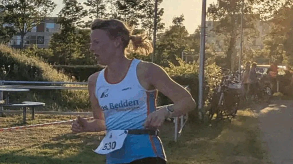 AG &#8217;85 Lopers Actief in Triathlon en Diverse Runs