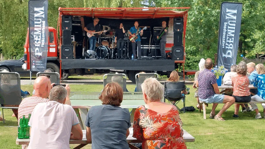 Muziek in de Tuin Dalfsen: Een Bloeiend Feest van Klank en Groen