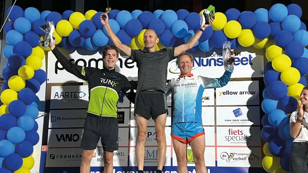 Bos Bedden Loopgroep AG ’85 succesvol bij meerdere wedstrijden Bos Bedden Loopgroep AG ’85 succesvol bij meerdere wedstrijden