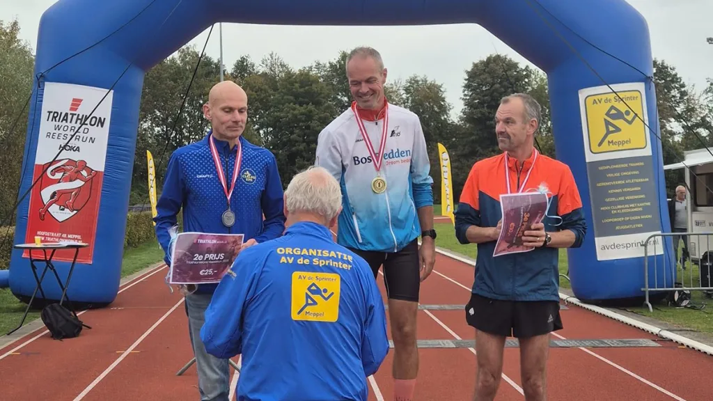Loopgroep AG ’85 succesvol: NK en nieuw record Loopgroep AG ’85 succesvol: NK en nieuw record