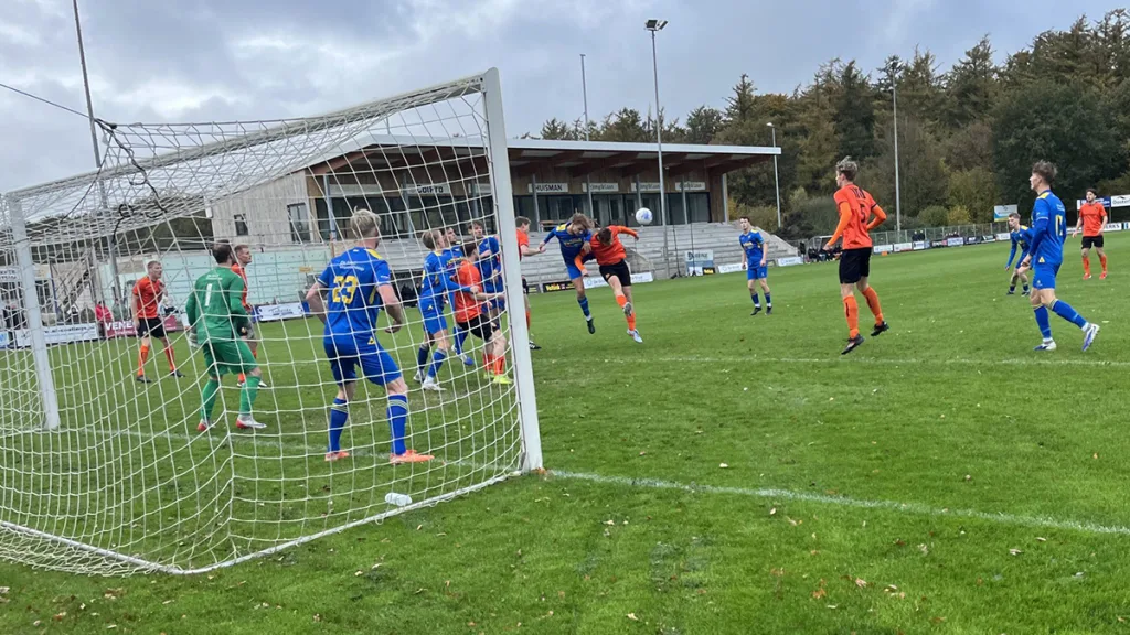 S.V. Nieuwleusen verliest van Vroomshoopse Boys (3-0)