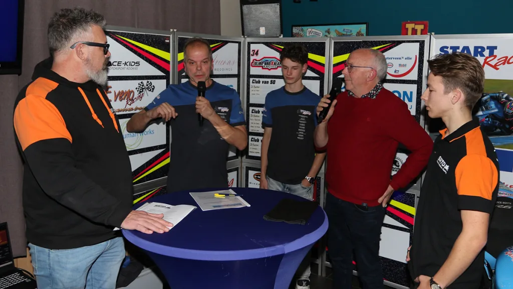 START-racing: Kampioen Van Kalkeren weg, Scott (15) erin START-racing: Kampioen Van Kalkeren weg, Scott (15) erin