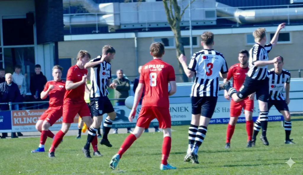 USV deelt de punten met SVV’04 op lastig veld in Schoonebeek