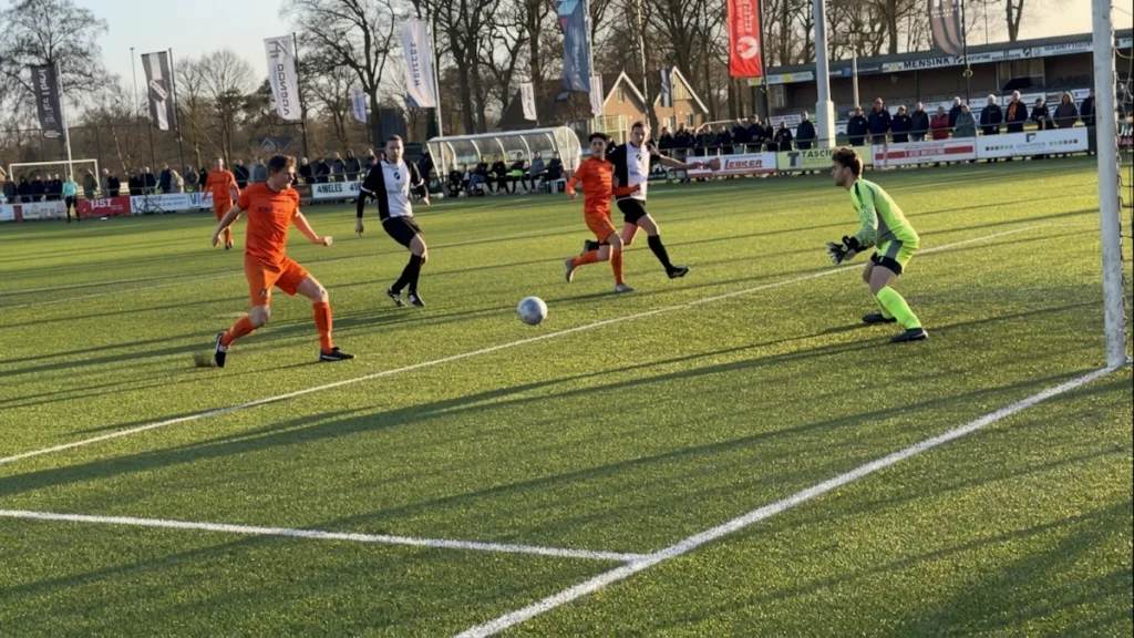 S.V. Nieuwleusen pakt eerste uitzege bij MVV ’29: 0-1 S.V. Nieuwleusen pakt eerste uitzege bij MVV ’29: 0-1