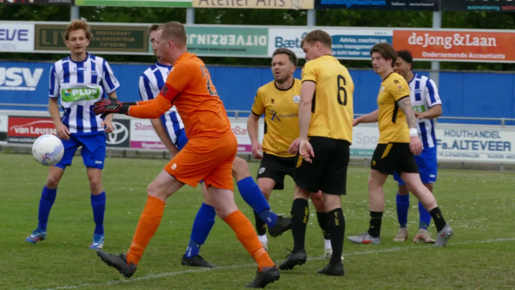 USV degradeert naar de vierde klasse na remise tegen Beilen USV degradeert naar de vierde klasse na remise tegen Beilen