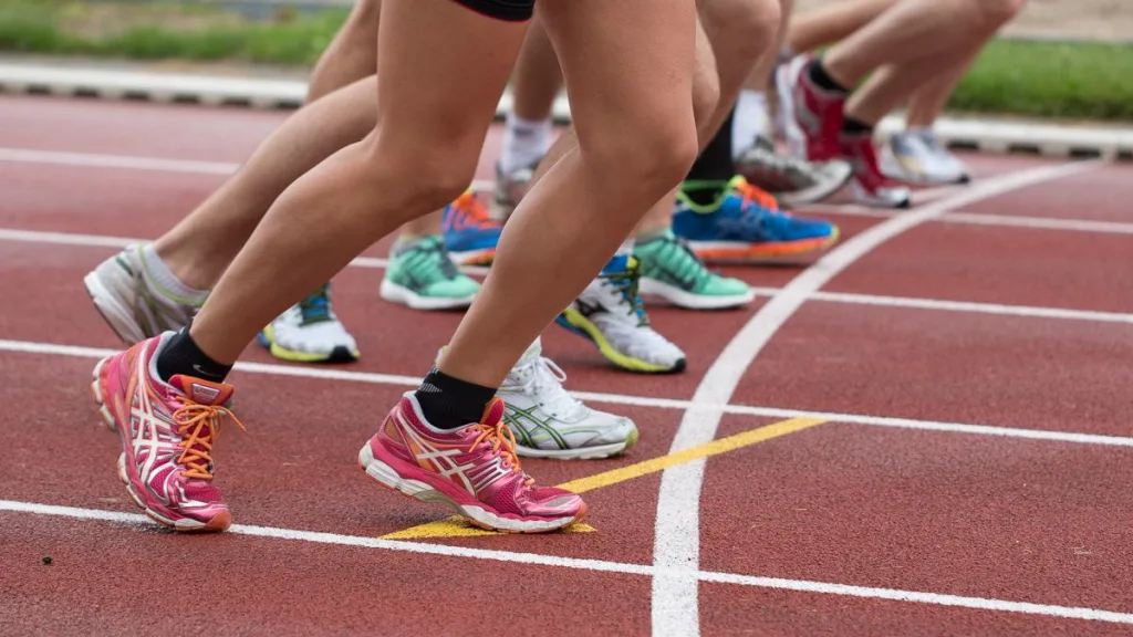Succes voor AG ’85 in tropisch hardloopweekend Succes voor AG ’85 in tropisch hardloopweekend
