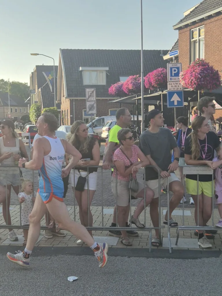 Lopers AG ’85 actief van atletiekbaan tot ultraloop